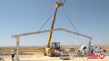 MKGZARMAI02-montaje-estructura-metalica-MEKANAVES