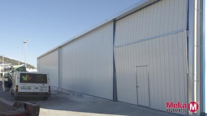 MKICANSAN05-puerta-nave-industrial-economica-MEKANAVES